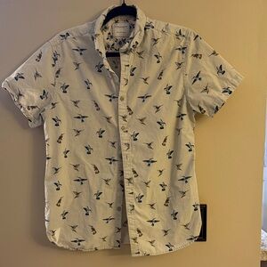 Denim And Flower  Short-Sleeve Hummingbird Button-Down Shirt Men’s Medium